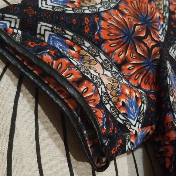 B.P Collection Dress - Picture 3 of 4